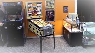 Gottlieb Four Seasons EM Pinball Machine from 1968 - Gameplay Video