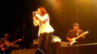 Emily King -Walk in My shoes
