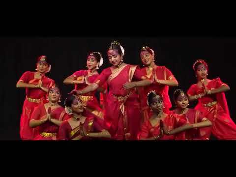प्राथमिक अनुभाग के छात्रों द्वारा अर्ध शास्त्रीय नृत्य
