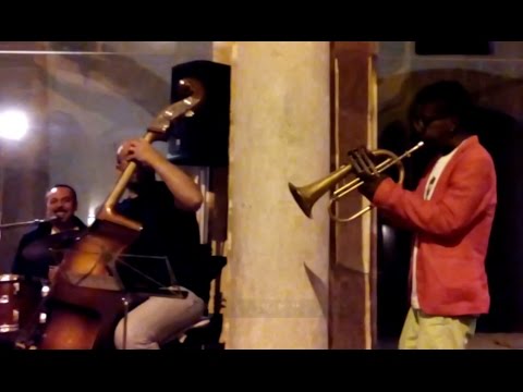 "Four Brothers" (Jam with Roy Hargrove and Justin Robinson)