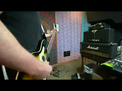 Behind the scenes with Matthew Denis recording the custom tube screamer available for the forte' HP.