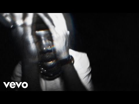 M'DEP - Pirataria (Official Music Video)