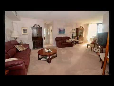 95 La Rose Ave. Toronto M9P3T2 Royal York Road/ Eglinton Avenue West