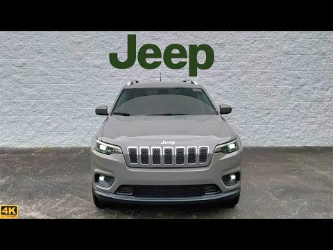 2020 Jeep Cherokee // This Jeep is Ready to Tackle FAMILY Adventures!