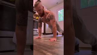 Perfect push-up tutorial #pushups #fitnesstips #shorts