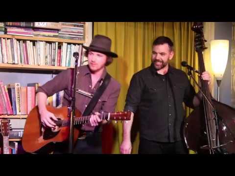 David Luning & Ben Dubin - Ain't Easy (live)