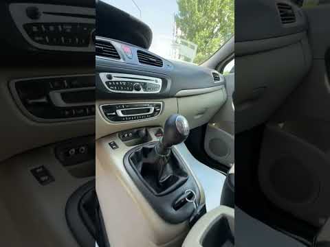 фото renault scenic iii 0