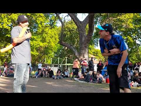 el chileno Luis flores en parque centenario 10.10.2022.  con cañito