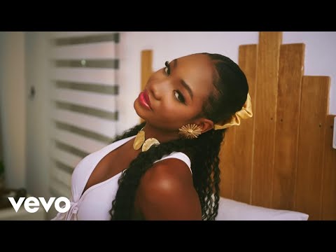 NanaAmpa - me ne woa (Official Music Video) ft. Dr Gi
