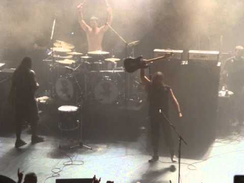 Jon Oliva's Solo CD Done -- Sepultura Start New Album -- Casualties Tour -- Viking Tour -- Dubai Fes
