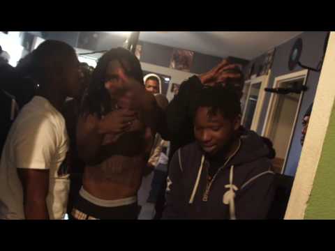 "We Dont Keep the Door Locc" starring Lil Onehunnet & Eddo G'z (official video)