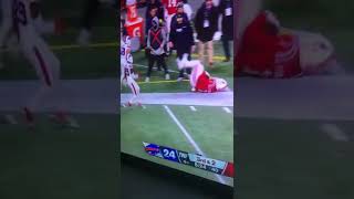 I can’t believe Matt Jones throws the ball to Devante Parker