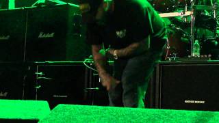 Staind - &quot;Paper Wings&quot; - Manchester Academy 2 - 8th Oct 2011