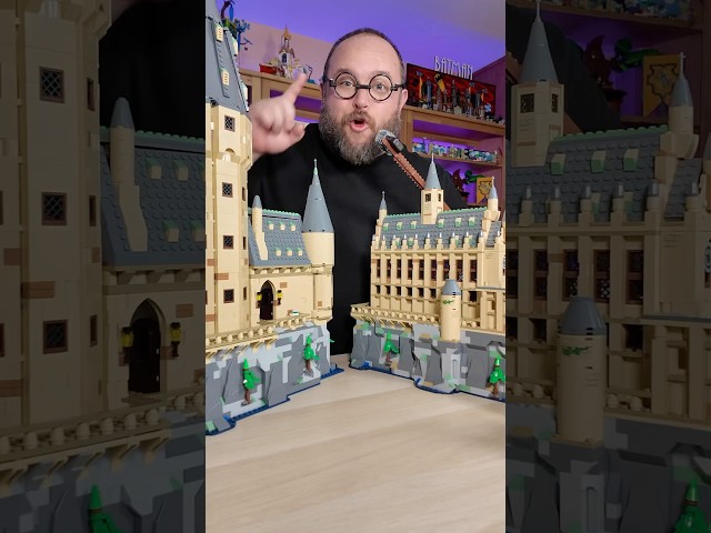 Vídeo relacionado con LEGO Harry Potter Castillo de Hogwarts: Torre Central - Castillo de Juguete con Cuarto de Llaves Voladoras y Ajedrez Mágico - 12 Minifiguras - Regalo para Niñas y Niños de 10+ Años 76454
