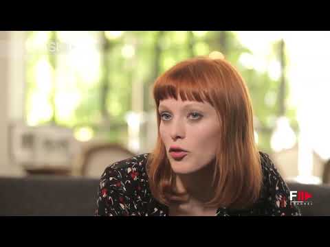 THE CAL PIRELLI Karen Elson 2015 - Fashion Channel