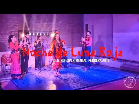 Noche de Luna Roja en La Perrera