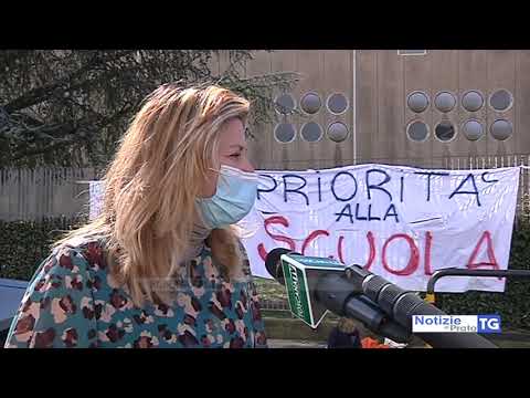 2021-03-15 PRATO - SCUOLE CHIUSE  PER PROTESTA DAD ALL'APERTO