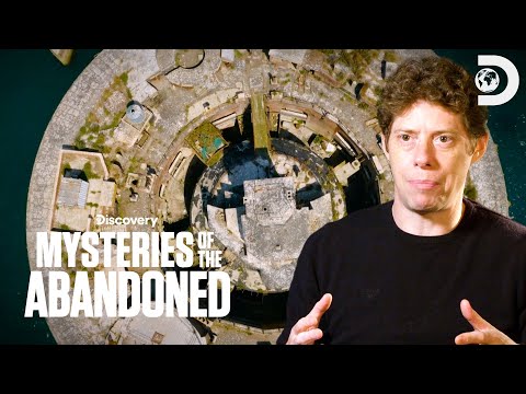 Ghost Towns Around the World 🌎  Mysteries of the Abandoned | Discovery