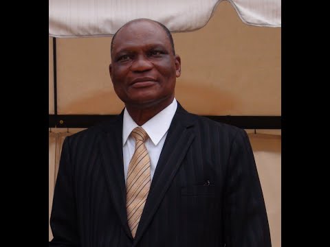 L'émission à la Découverte d'un Manager N°1 avec Mr AYI Théophane le  Directeur de l'Université UATM GASA Formation