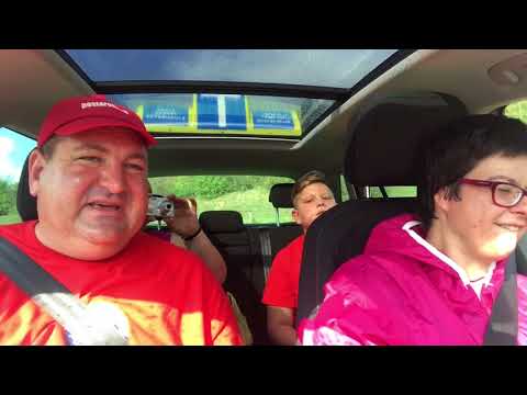 Hajdú Zsuzsanna vezet