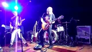 O&#39;Rourke plays &quot;What Girls Want&quot; with Material Re-Issue