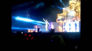 Cheryl Cole - Sexy Den A Mutha (Live at the LG Arena)