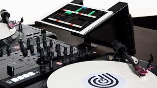 D.BEAM scratch routine using CONDUCTR 2, Traktor & Ableton Live iPad controller.