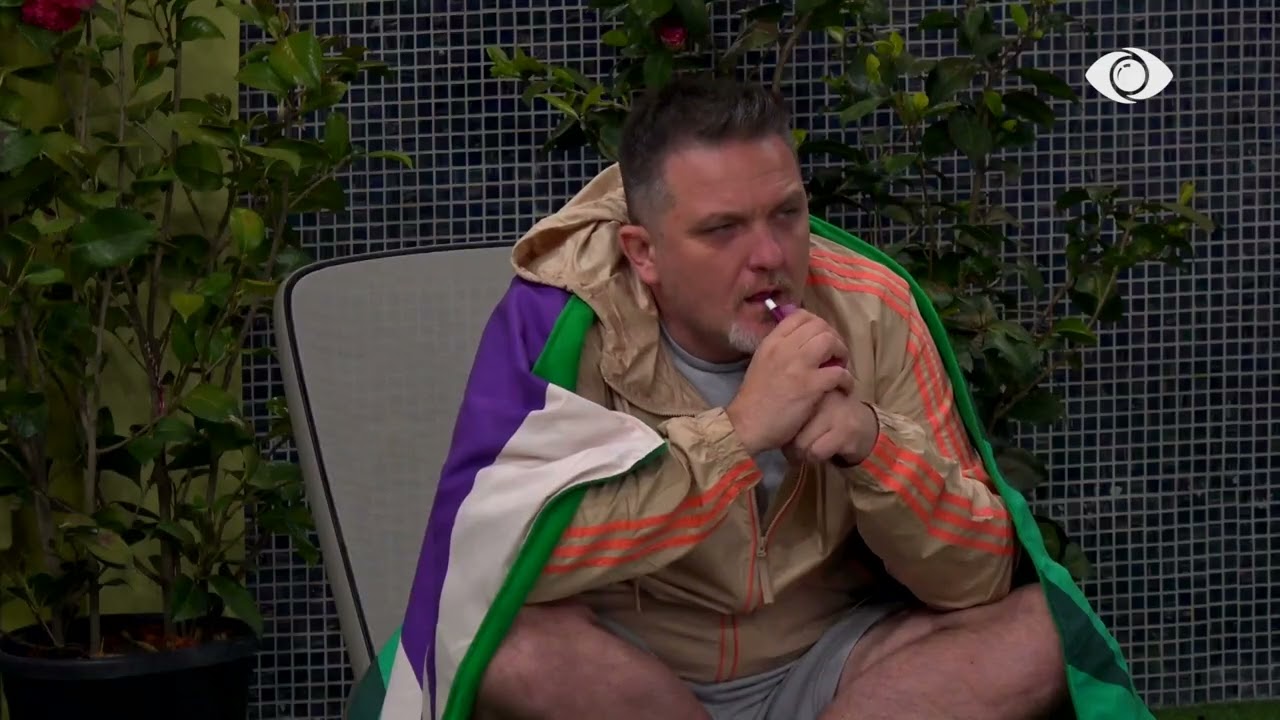 “Nuk është duke bërë asgjë”/ Graciano-Julit për Heidin: Ha e pi gjithë ditën i fut dhe një të…