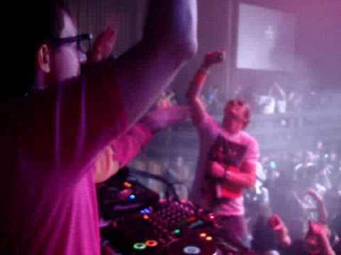 Spaced Invader - Hatiras Remix