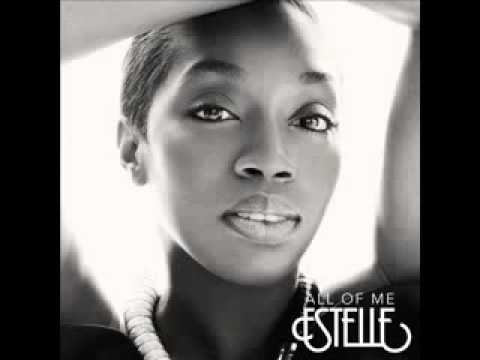Videoclip de Blue Skies — Estelle