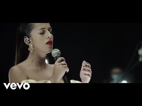 Sara Correia - Sara Correia (Ao Vivo No Festival Cervantino / México / 2020)