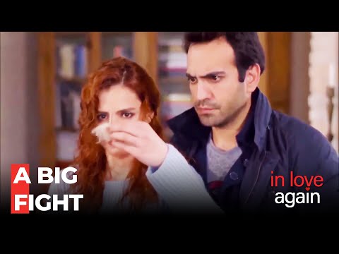 Zeynep Pulls Out Mukaddes' Hair! - In Love Again