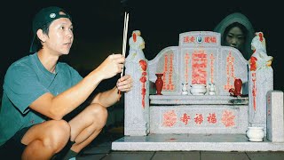 Download lagu I visited a cemetery during Hungry Ghost Month mp3 Download lagu I visited a cemetery during Hungry Ghost Month mp3