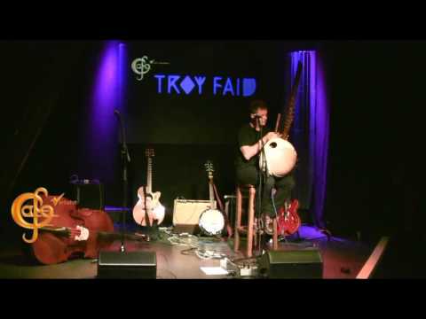 Café Verkehrt  presents  28 10 2016 Troy Faid