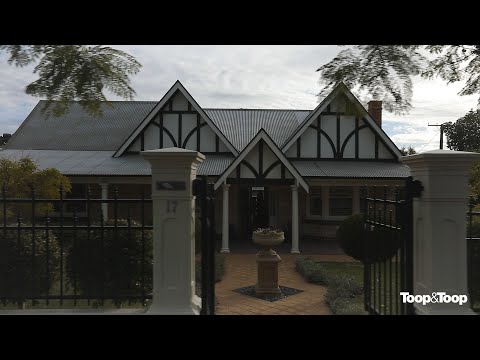 17 Lockwood Road | Erindale