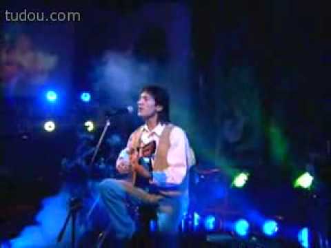 California play by Uighur boy Shereli Abdurxit