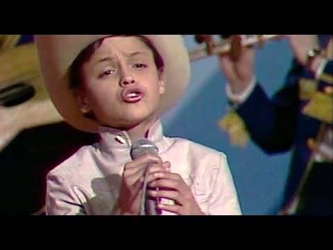 Pedrito Fernández - Mamá Solita (HD)