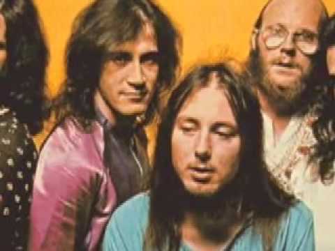 Gentle Giant - Moog Fugue