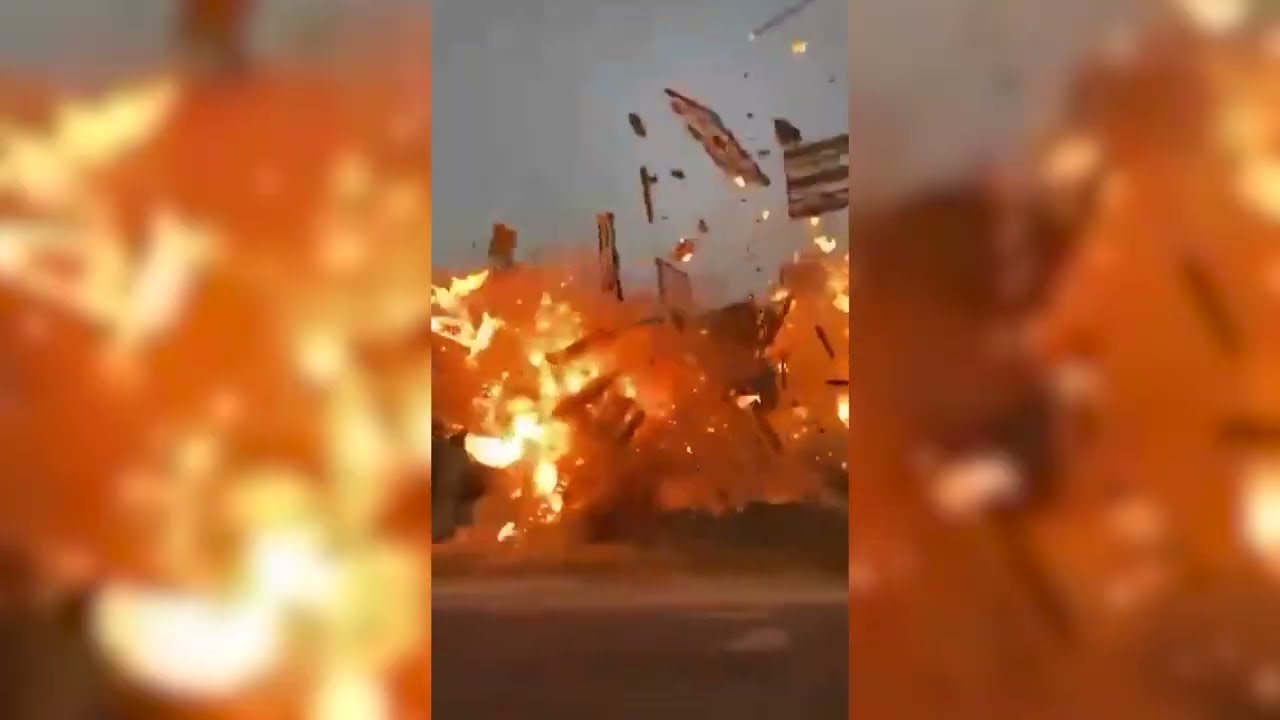 Homecoming bonfire explodes 1