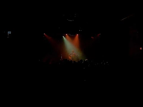 IOSONOUNCANE | In concerto  - chitarra, voce