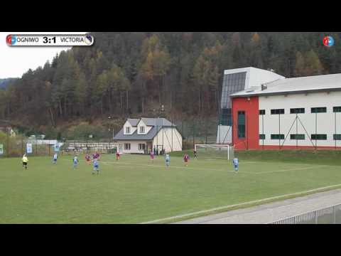 Skrót meczu : Ogniwo Piwniczna - Victoria Witowice Dolne  5:2(3:1) 30.10.16r