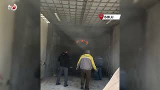 Oto Kuaför Dükkanında Çıkan Yangın Paniğe Neden Oldu