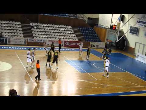 Rezumat "U" Cluj 52-77 Timba Timişoara