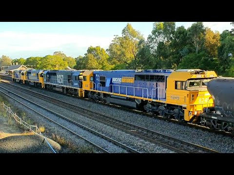 COAL TRAINS. AUSTRALIA. NEWCASTLE. HUNTER VALLEY
