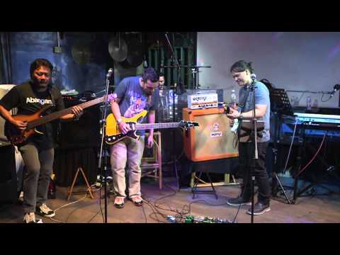 9 LIVES feat Alan G - 3/9/2014