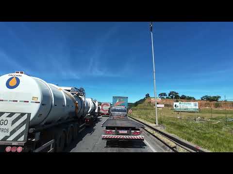 64 /  ACIDENTE RODOVIA FERNÃO DÍAS CONGESTIONADO SENTIDO SÃO PAULO DUAS FAIXAS NÃO É SUFICIENTE