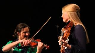 Brooklyn and Courtney Collingsworth fiddle duet (Power in the Blood) 05-08-15
