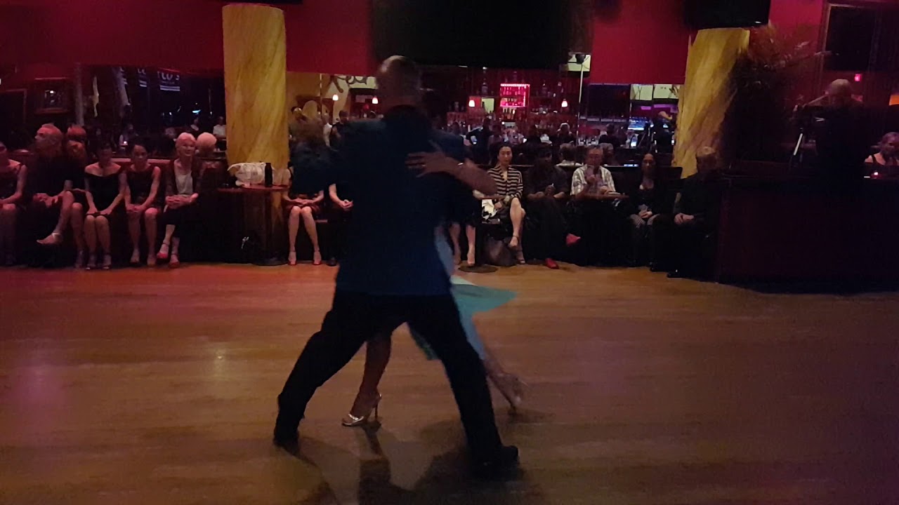 Video thumbnail for Maximiliano Alvarado and Paloma Berrios — "Todos te quieren" — 2/3 at Alberto's