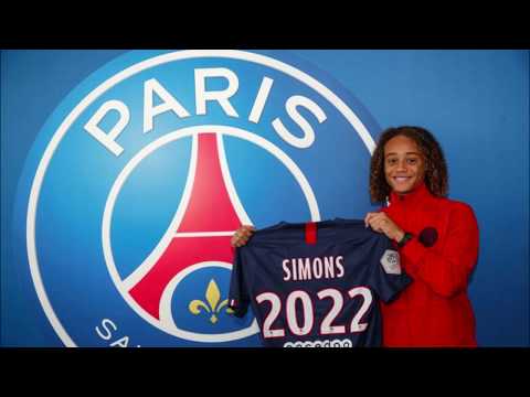 Xavi Simons leaves Barça and signs for PSG