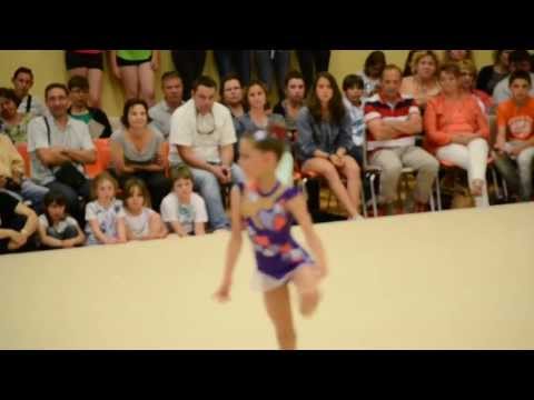 Louise Roy Main libre GR  gala fete du club étoiles aigrefeuilles 29/08/2013